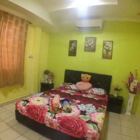 Sepanggar Kingfisher Homestay Kota Kinabalu Eksteriør billede