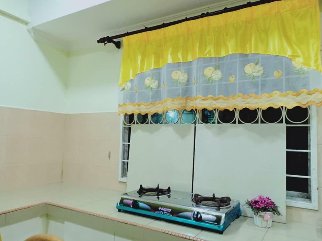 Sepanggar Kingfisher Homestay Kota Kinabalu Eksteriør billede